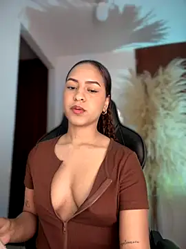 gretta kler1 online show from October 8, 11:47 am