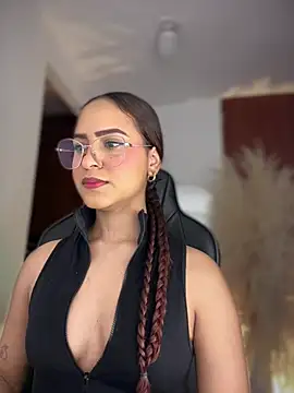 gretta kler1 online show from June 23, 10:41 pm