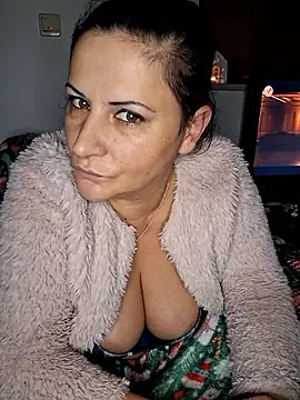 anaaamariaaaa online show from January 14, 5:18 pm