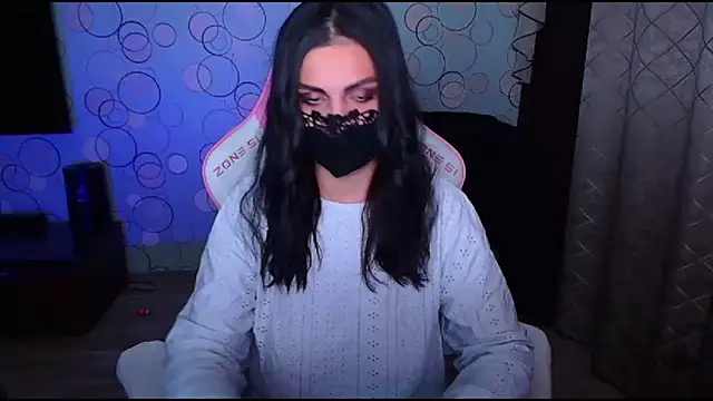   Yasmina   online show from November 1, 3:54 am