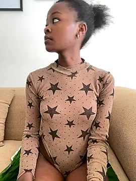 Grusha19 online show from December 5, 11:00 am