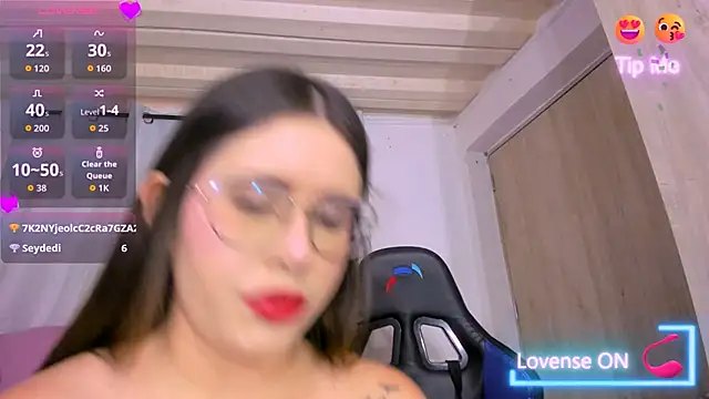 ParisShayk online show from April 24, 6:11 pm