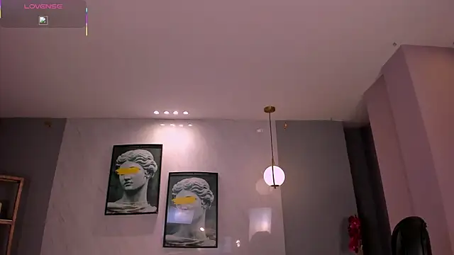 PaulinaSantos  online show from July 25, 2:29 am