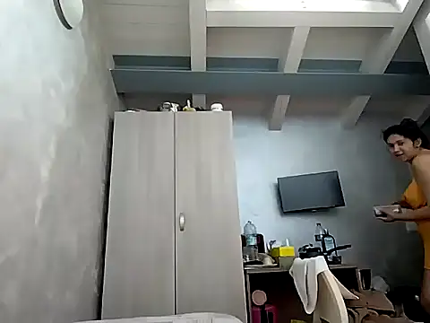 kamillytransex online show from February 10, 11:35 am