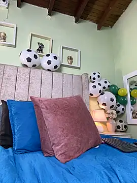 patty m online show from June 12, 12:13 pm