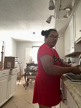 ebonyred online show from April 21, 1:40 pm