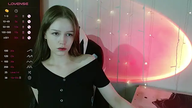 amelia sweeti online show from October 30, 10:00 pm