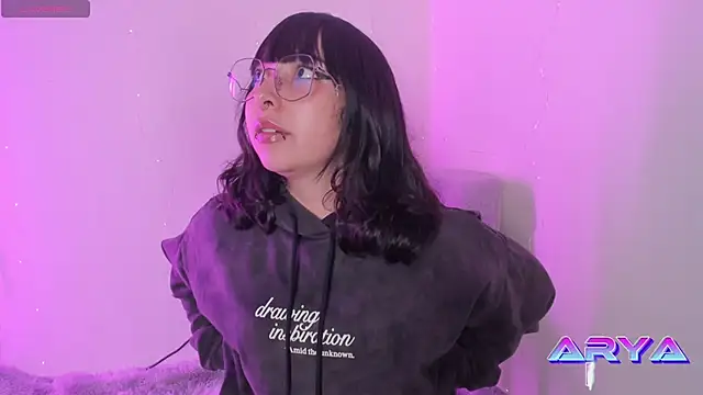 arysUwU online show from April 29, 12:47 am