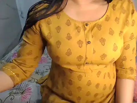 Trezza online show from April 26, 9:23 pm