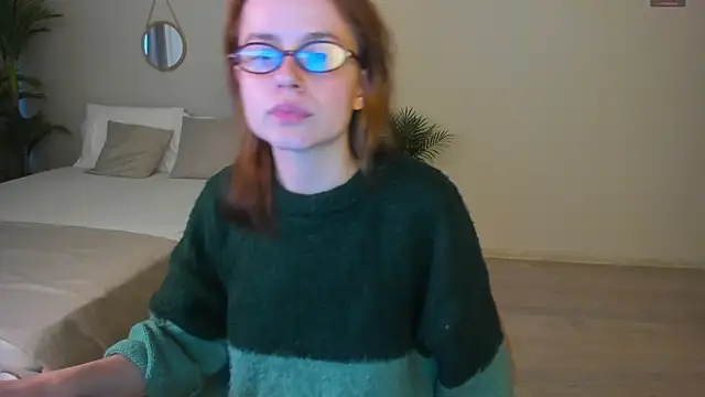Snapshot of reb_luvng chatting on October 4, 2:00 pm reb luvng online show from October 4, 2:00 pm
