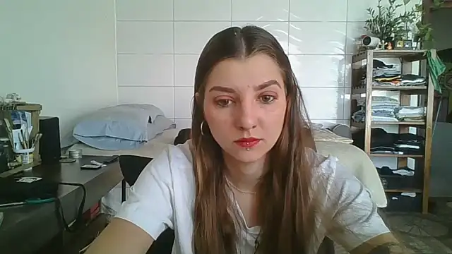 Snapshot of SweetyBabyDemon chatting on September 15, 1:52 pm SweetyBabyDemon online show from September 15, 1:52 pm