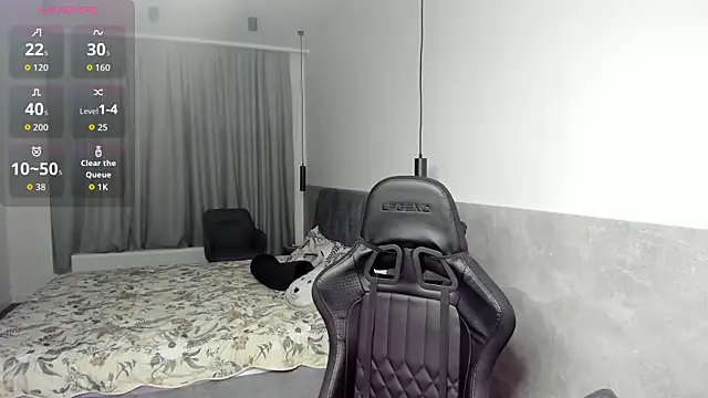 MCfly 11 online show from October 10, 11:31 pm