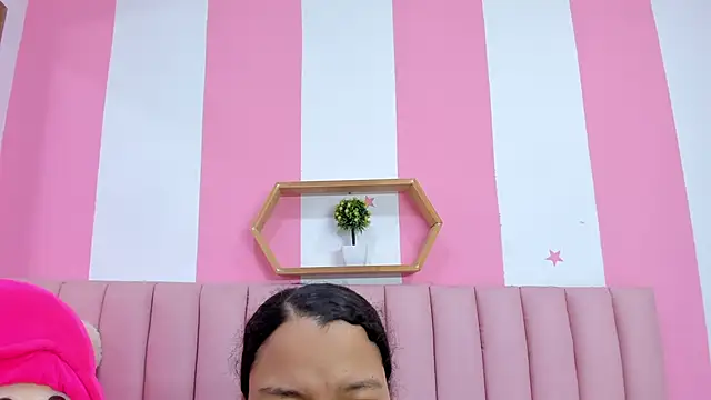 ISABELLA 020 online show from February 11, 12:50 pm