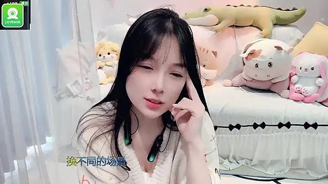 AKiKi711 online show from October 31, 6:15 am