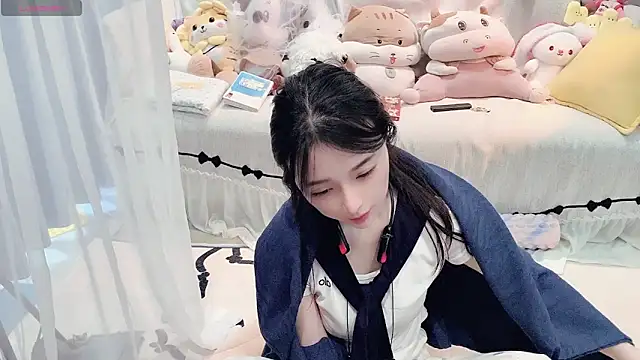 AKiKi711 online show from April 25, 4:59 am