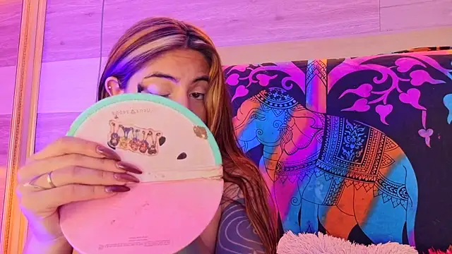 Cori Paige online show from April 3, 4:10 am