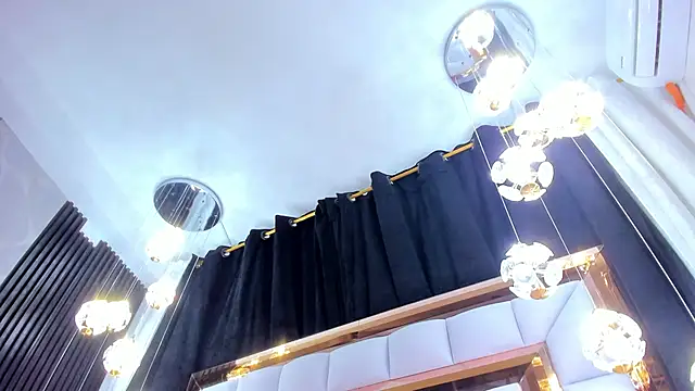 SarayRoyse online show from November 4, 7:52 pm