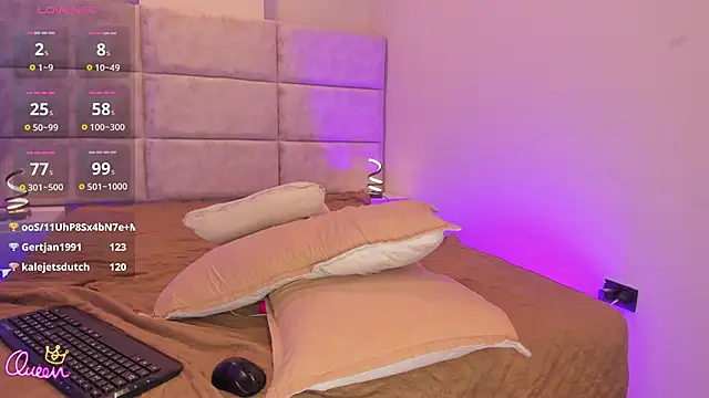  karime  online show from April 16, 8:08 pm