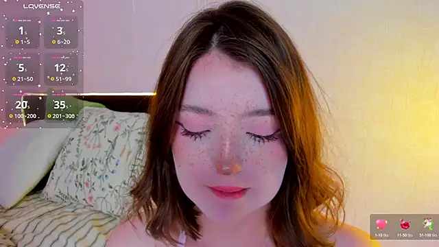 lexxxxxxi online show from April 22, 7:33 pm