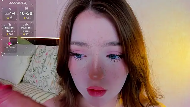 lexxxxxxi online show from April 23, 6:43 pm