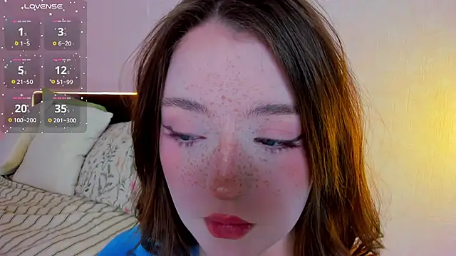 lexxxxxxi online show from April 21, 7:32 pm