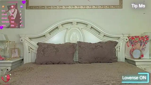 Unholy Lady online show from April 30, 6:29 am