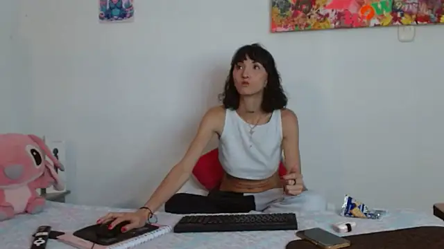 Sakura and yuki online show from July 10, 1:00 pm