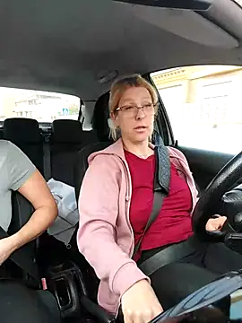 blondyruby online show from April 9, 5:51 pm