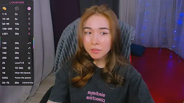 ashleyro1 online show from April 22, 5:26 am