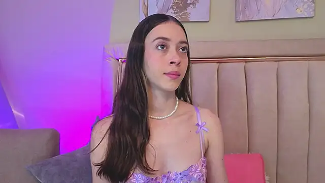 sophiia grey 1 online show from June 5, 9:21 pm