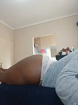 curvybigAssxx online show from June 8, 7:20 am