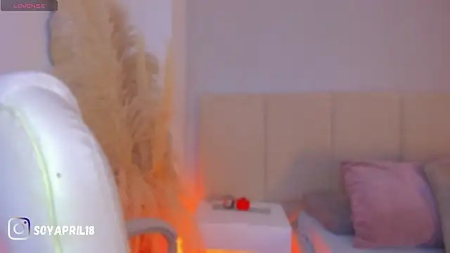 aprilebony  online show from March 12, 11:13 am