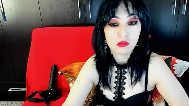 DaisyMun online show from April 29, 5:21 am