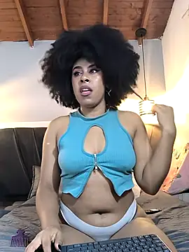 EmmilyBrant online show from April 28, 3:32 am