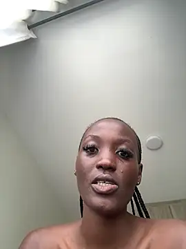 Fanclubbbbb online show from April 7, 10:28 am