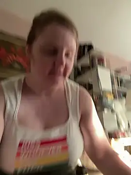 GingerSnap33 online show from April 25, 2:36 am