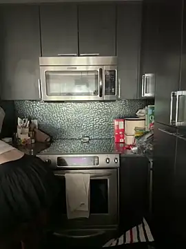 GingerSnap33 online show from April 26, 12:19 am