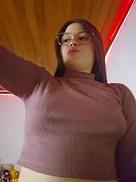 juli05star20 online show from April 22, 12:40 am