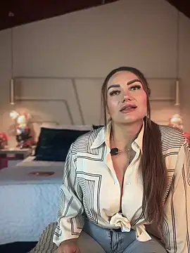 Miss ary online show from November 29, 1:04 pm