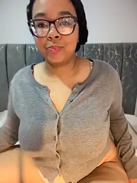 XMara online show from April 23, 3:03 pm