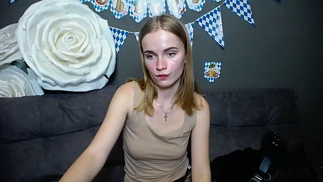 Snapshot of MargaritaKiss chatting on October 1, 8:58 pm MargaritaKiss online show from October 1, 8:58 pm