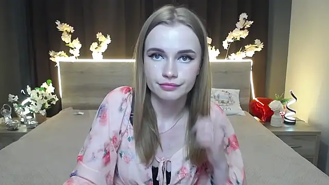 MargaritaKiss online show from April 14, 8:42 pm