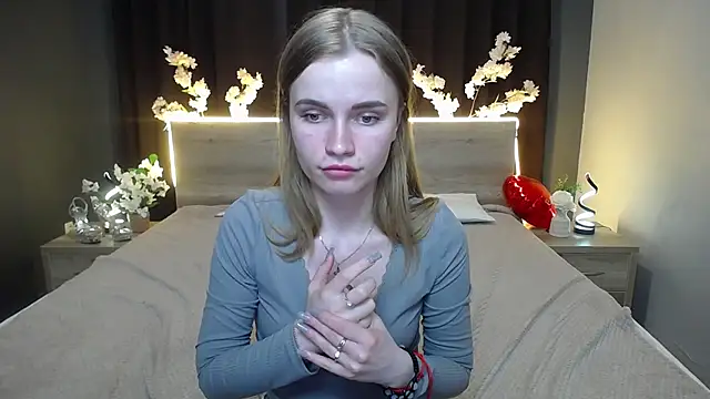 MargaritaKiss online show from April 13, 8:31 pm