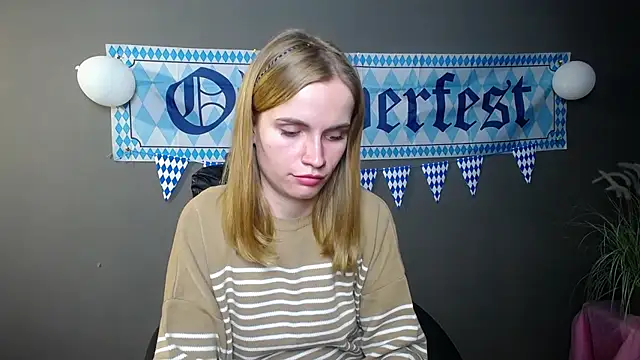 Snapshot of MargaritaKiss chatting on October 12, 7:16 pm MargaritaKiss online show from October 12, 7:16 pm