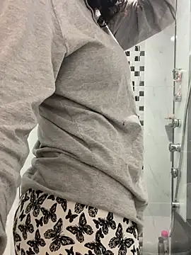 thaliacollins online show from January 31, 10:19 pm