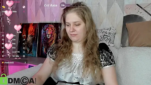 Megan Violer online show from October 21, 5:28 pm