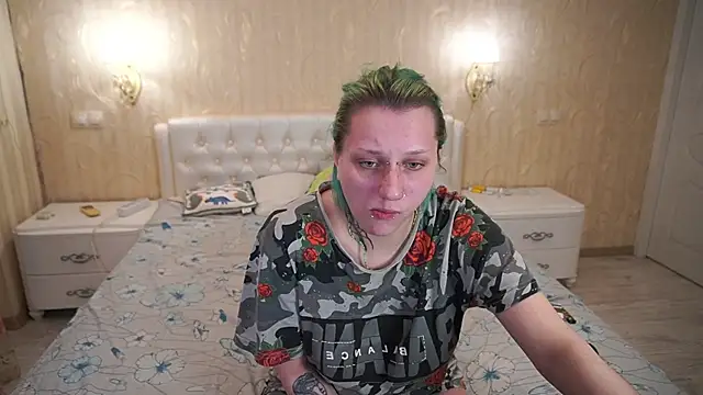 LunaaMayy online show from April 24, 9:50 pm