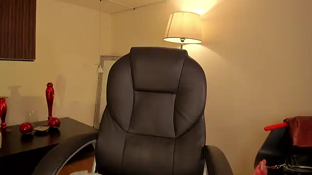 Maaiitee online show from January 17, 6:04 pm