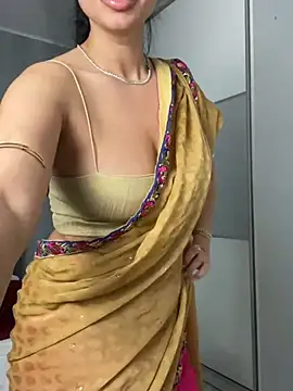  adelle online show from April 25, 1:41 pm