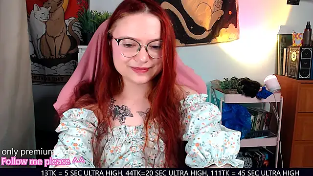 Snapshot of me__hanna chatting on September 24, 5:12 pm me hanna online show from September 24, 5:12 pm